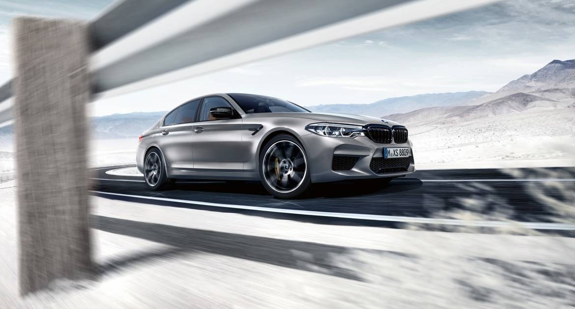 BMW представил новый M5 Competition
