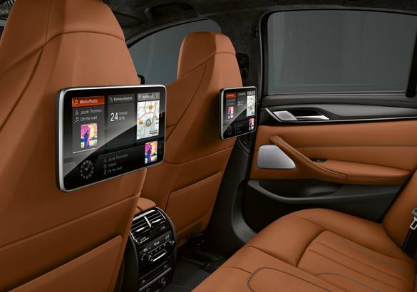 BMW представил новый M5 Competition