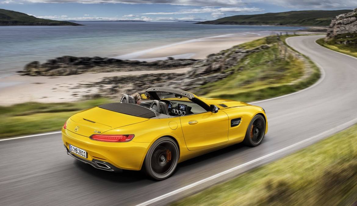 Mercedes представил новую версию AMG GT Roadster