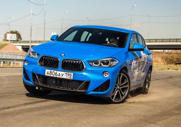 Тест-драйв BMW X2 и Jaguar E-Pace: подрастающее поколение