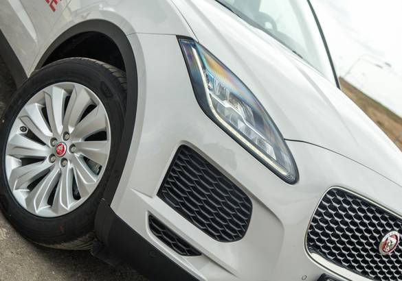 Тест-драйв BMW X2 и Jaguar E-Pace: подрастающее поколение