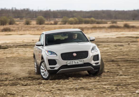 Тест-драйв BMW X2 и Jaguar E-Pace: подрастающее поколение