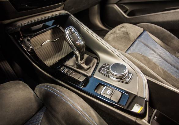 Тест-драйв BMW X2 и Jaguar E-Pace: подрастающее поколение