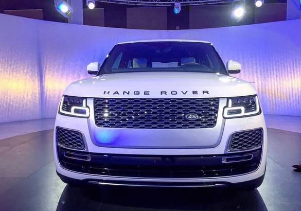 В Петербурге показали Range Rover SV Coupe