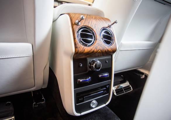Rolls-Royce Cullinan представлен в России