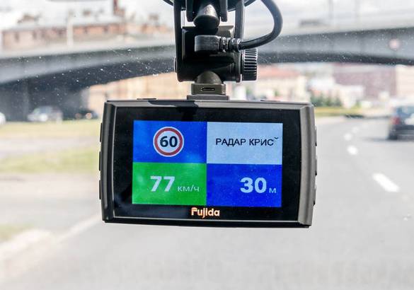 Тест видеорегистратора Fujida Zoom Smart