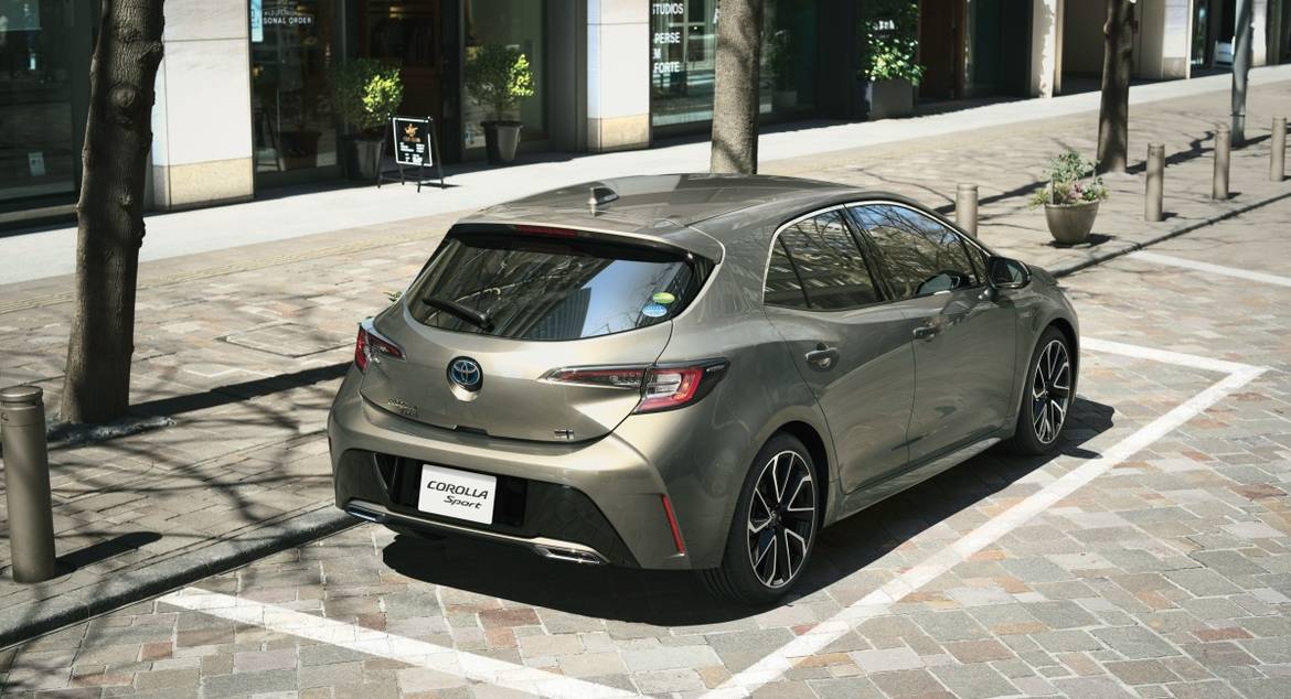 Toyota представила «спортивную» версию Corolla
