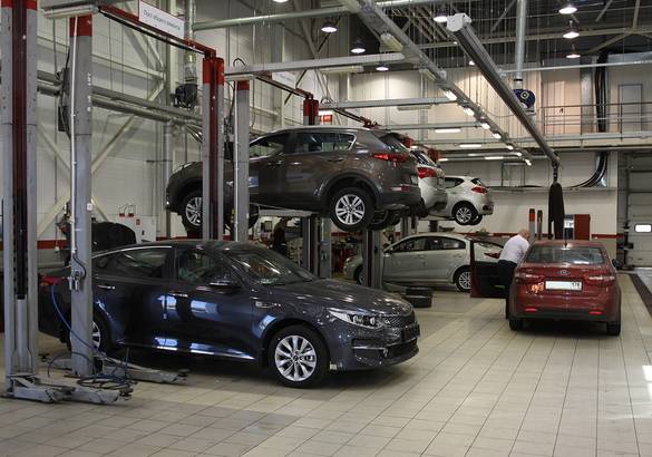 В Петербурге заработал новый дилерский центр Kia