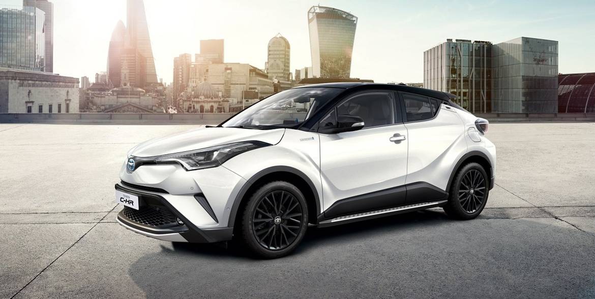 Toyota назвала дату появления у дилеров нового C-HR