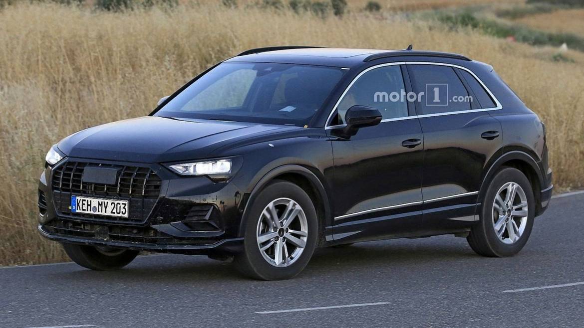 Новый Audi Q3 «засветился» в облике, близком к «товарному»
