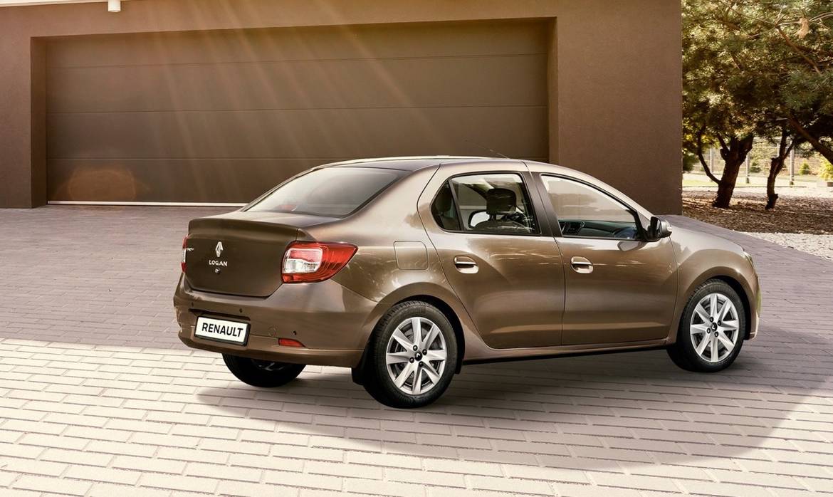 До России доехали обновленные Renault Logan и Sandero