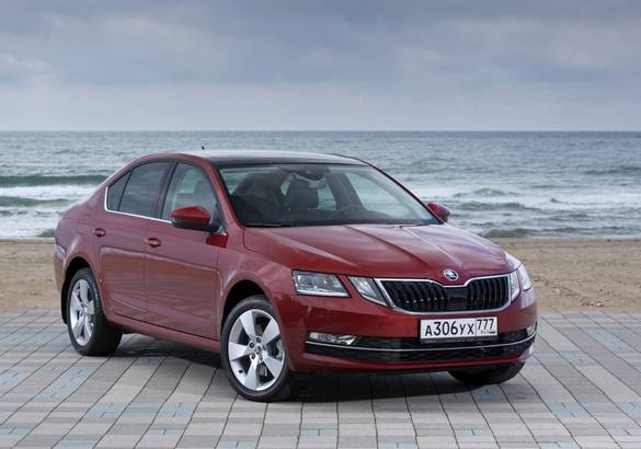 Три модели Skoda стали доступны с цифровой приборной панелью