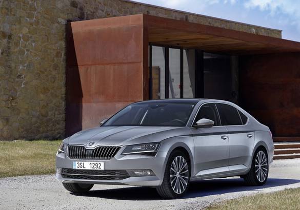 Три модели Skoda стали доступны с цифровой приборной панелью