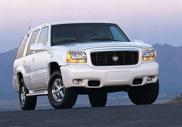 GM отмечает 20-летие Cadillac Escalade