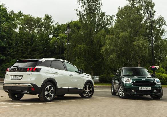 Тест-драйв Peugeot 3008 против Mini Cooper Countryman: мир спасает красота