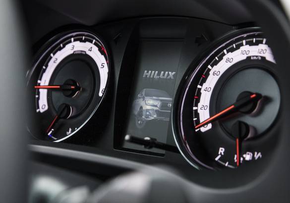 Toyota отметила 50-летие пикапа Hilux выпуском его спецверсии