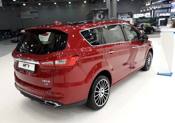 Lifan на ММАС 2018: минивэн, большой кроссовер и электрокар