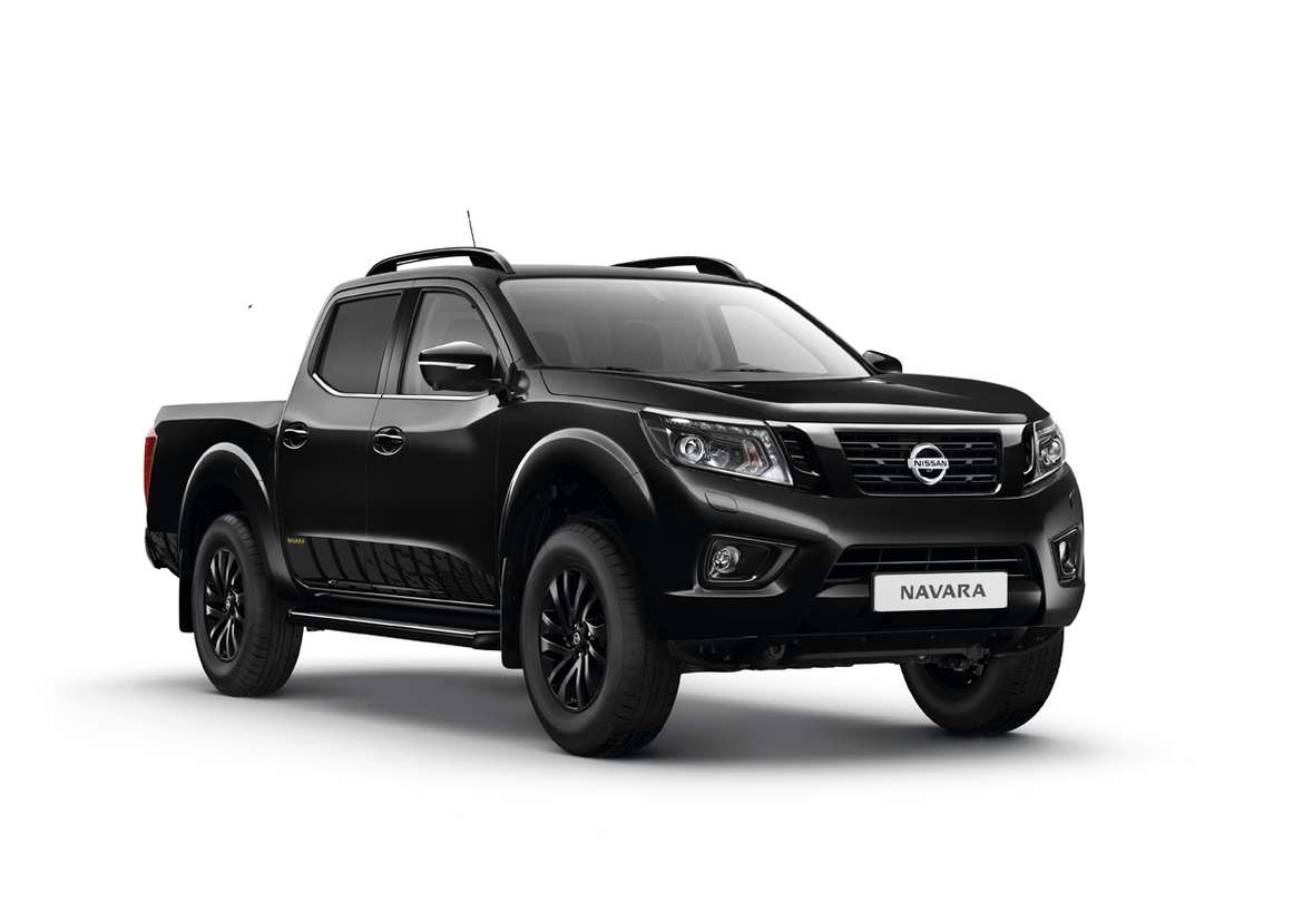 Nissan представил в Ганновере новые спецверсии пикапа Navara