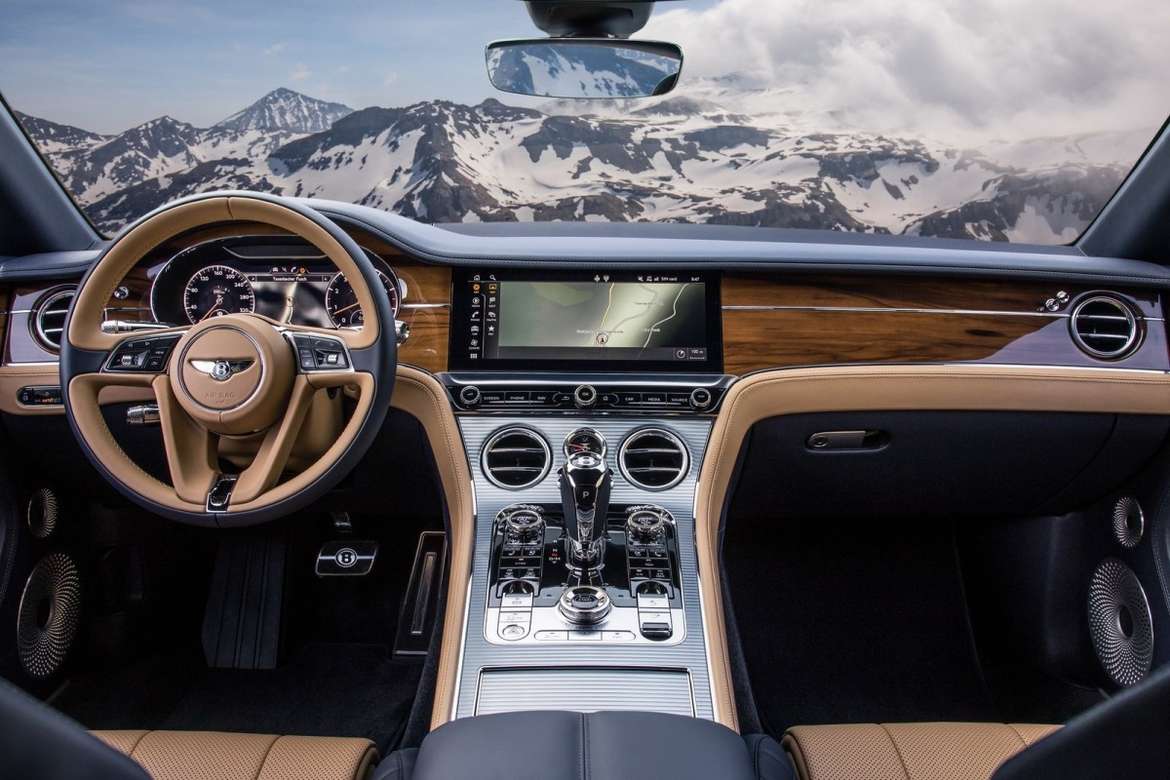 Новый Bentley Continental GT доехал до России