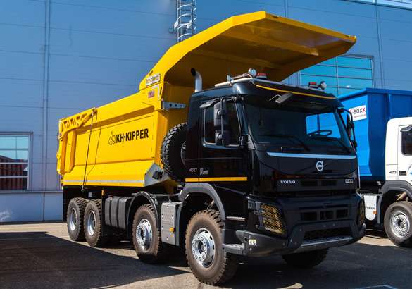 От лесовоза до мусоровоза: изучаем технику Volvo Trucks на заводе в Калуге