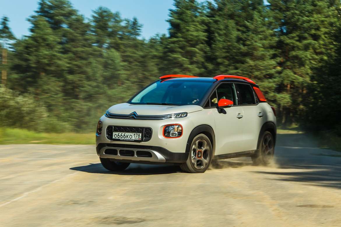 Тест-драйв Ford EcoSport и Citroen C3 Aircross: практичный или прикольный?