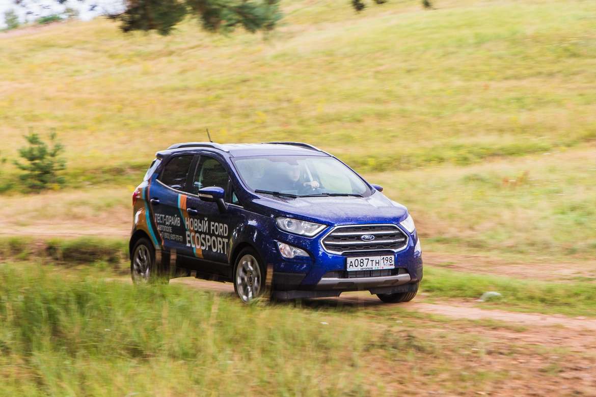Тест-драйв Ford EcoSport и Citroen C3 Aircross: практичный или прикольный?