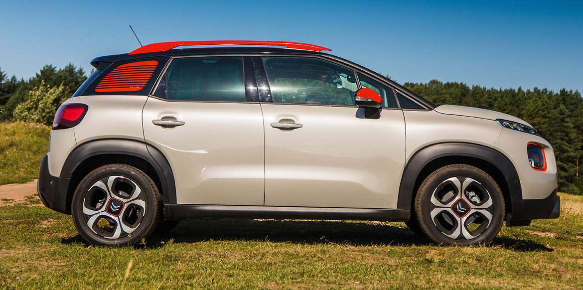 Тест-драйв Ford EcoSport и Citroen C3 Aircross: практичный или прикольный?