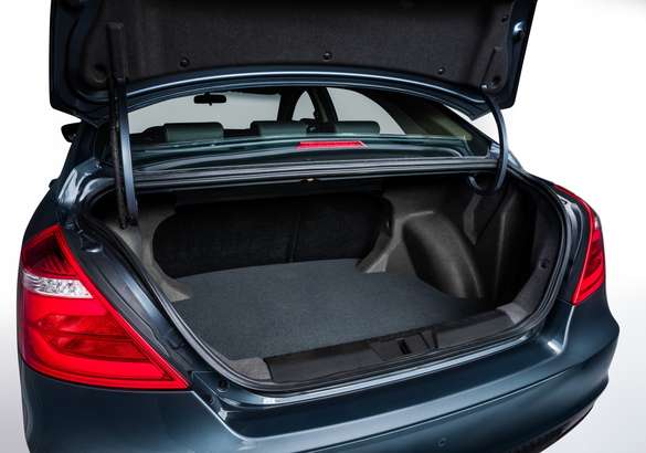 Обновленный Geely Emgrand 7 доехал до России