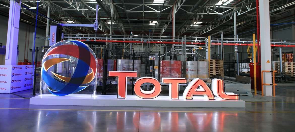 «Наша задача стать первыми в РФ»: Total открыл завод в Калужской области