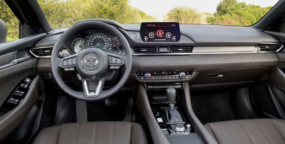 Mazda 6 2018 модельного года получила российский ценник