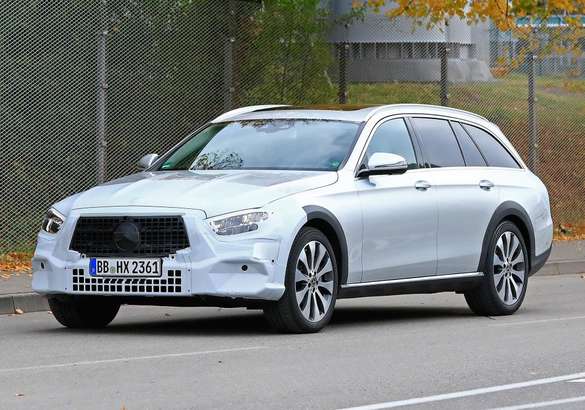 Mercedes готовит рестайлинг E-Class All-Terrain