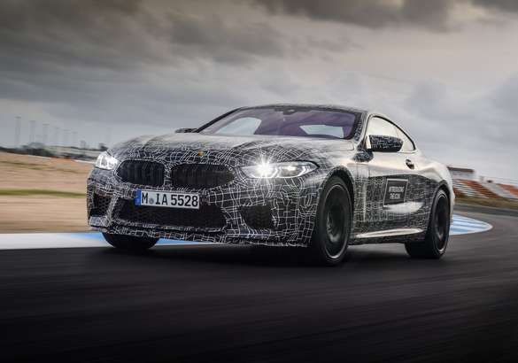 BMW тестирует новый M8 Coupe
