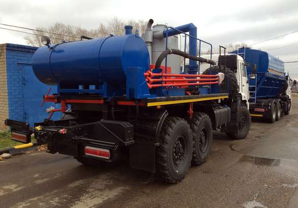 «РариТЭК Авто Групп» поставила спецтехнику для нефтяников