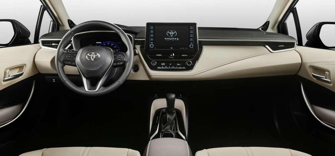 Toyota представила новую Corolla