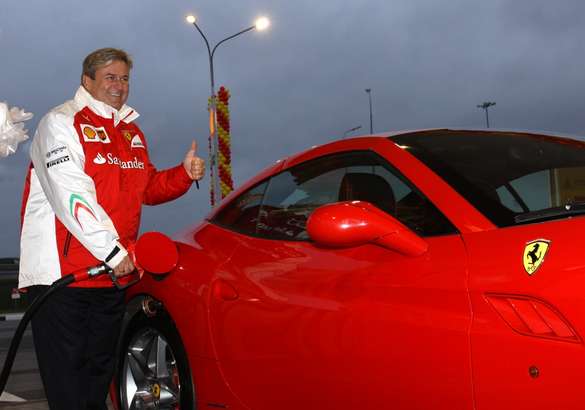 Концерн Shell открыл трехсотую АЗС в России