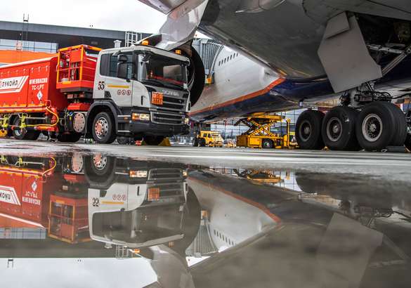 Scania показала спецтехнику для аэропортов