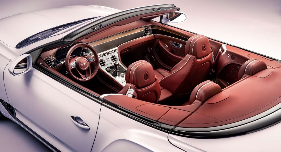 Bentley представил новый кабриолет Continental GT