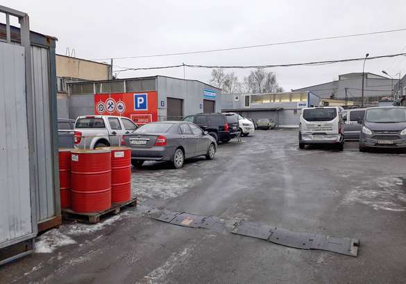 Официальный дилер против FIT Service: ремонтируем редакционный Renault Symbol