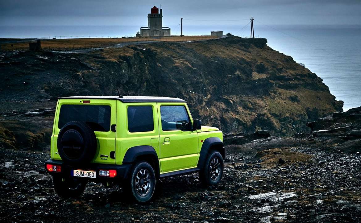 Новый Suzuki Jimny оказался в дефиците в Великобритании