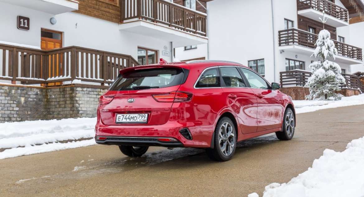 Новый Kia Ceed SW получил российский ценник