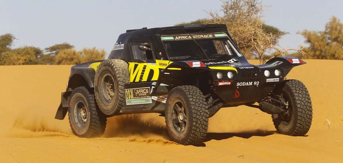 «Africa Eco Race-2019»: дебют «Газелей» и победа россиянина в классе «T2»