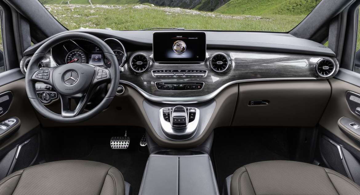 Mercedes обновил V-Class
