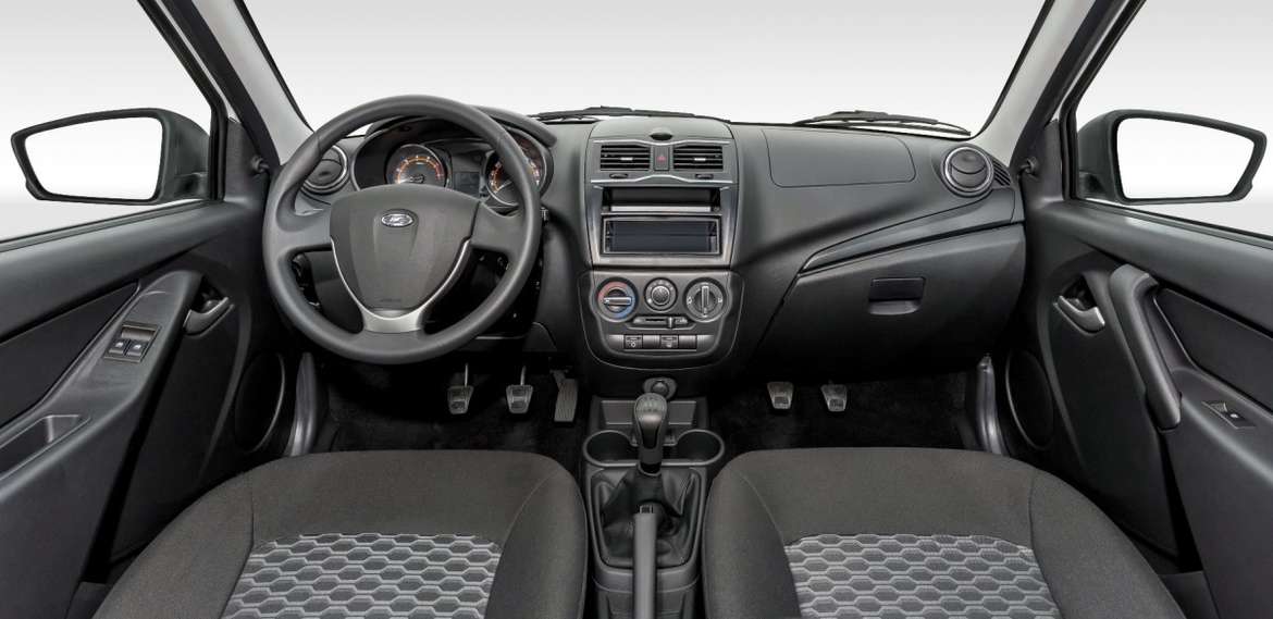 Lada Granta получила спецверсию для автошкол