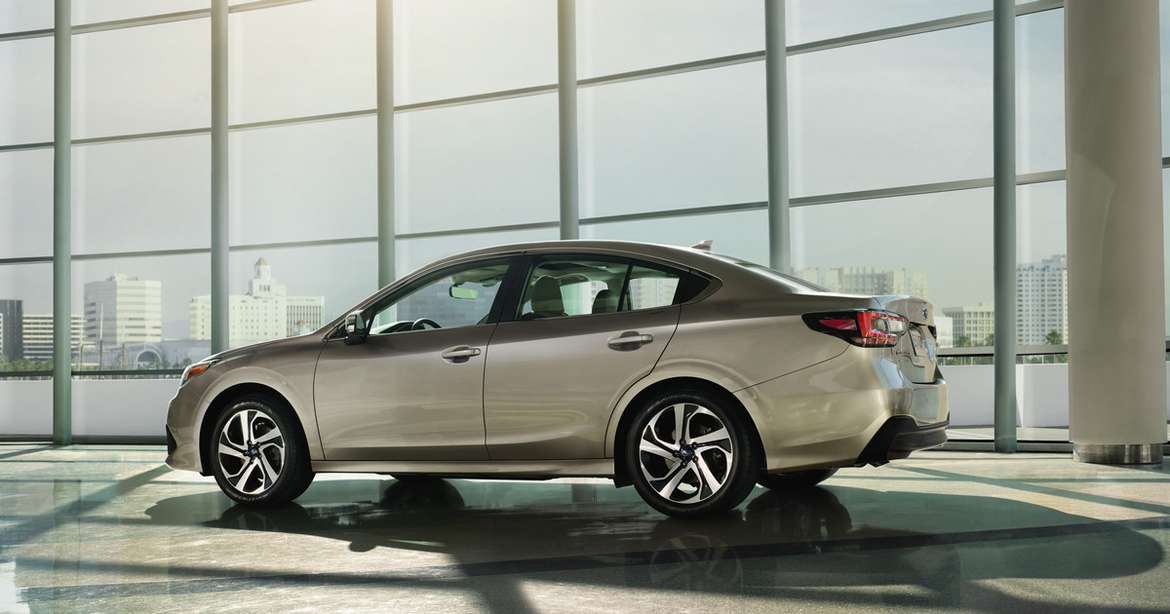 Чикаго 2019: Subaru показала новый Legacy