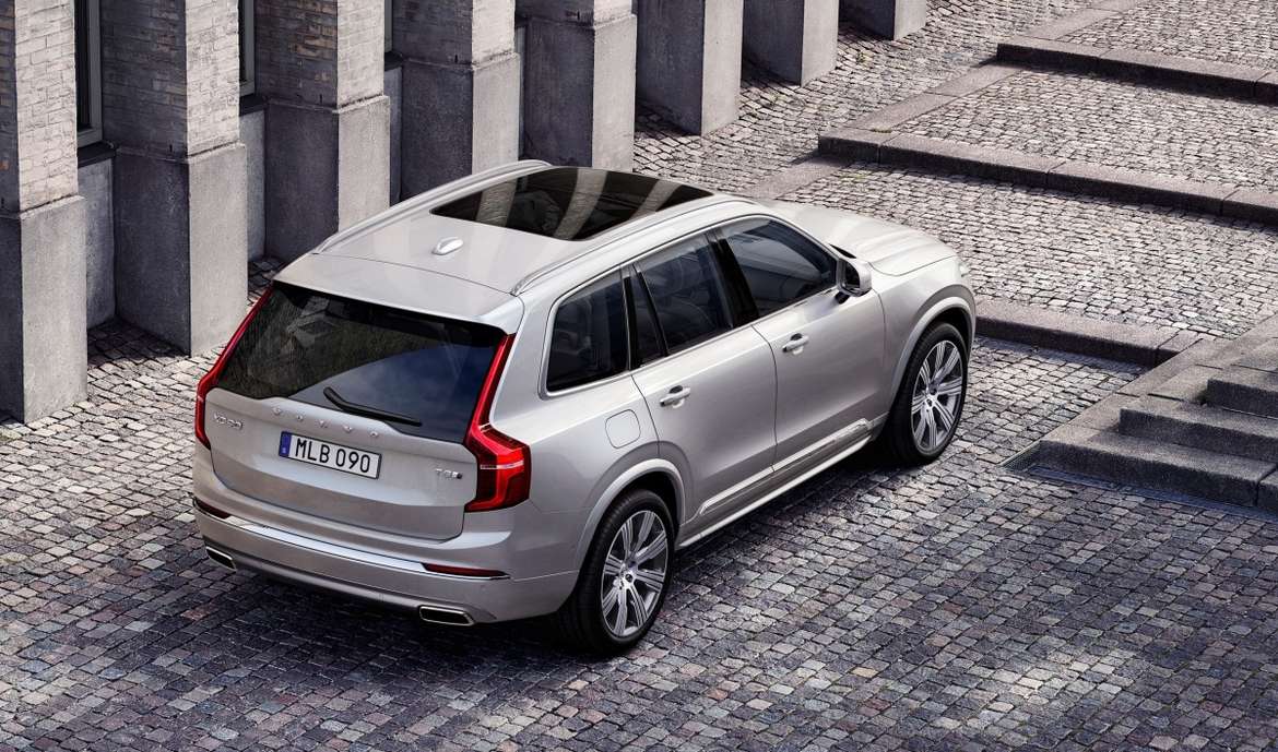 Volvo обновила кроссовер XC90