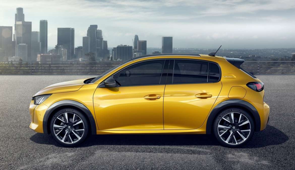 Peugeot покажет в Женеве новый 208
