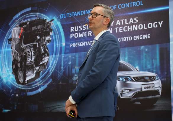 Geely Atlas получит новый двигатель