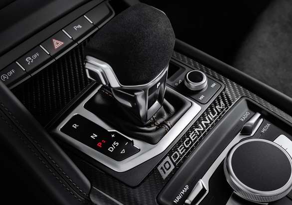 Audi выпустит ограниченную серию суперкара R8