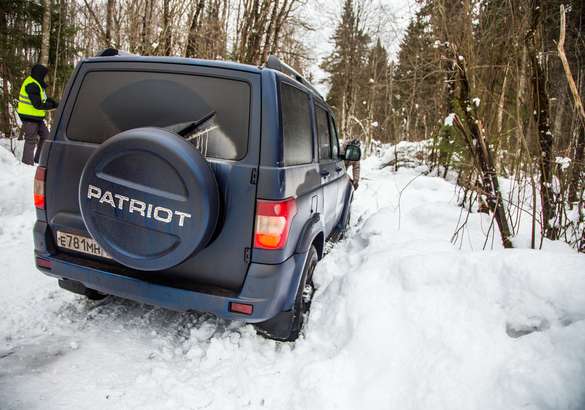 Тест-драйв обновленного «УАЗ Патриот»: урбанизируйся, боец!