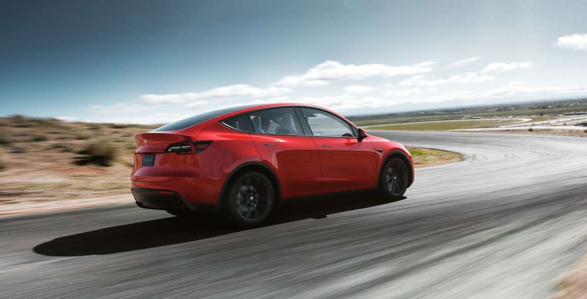 Tesla показала новый Model Y